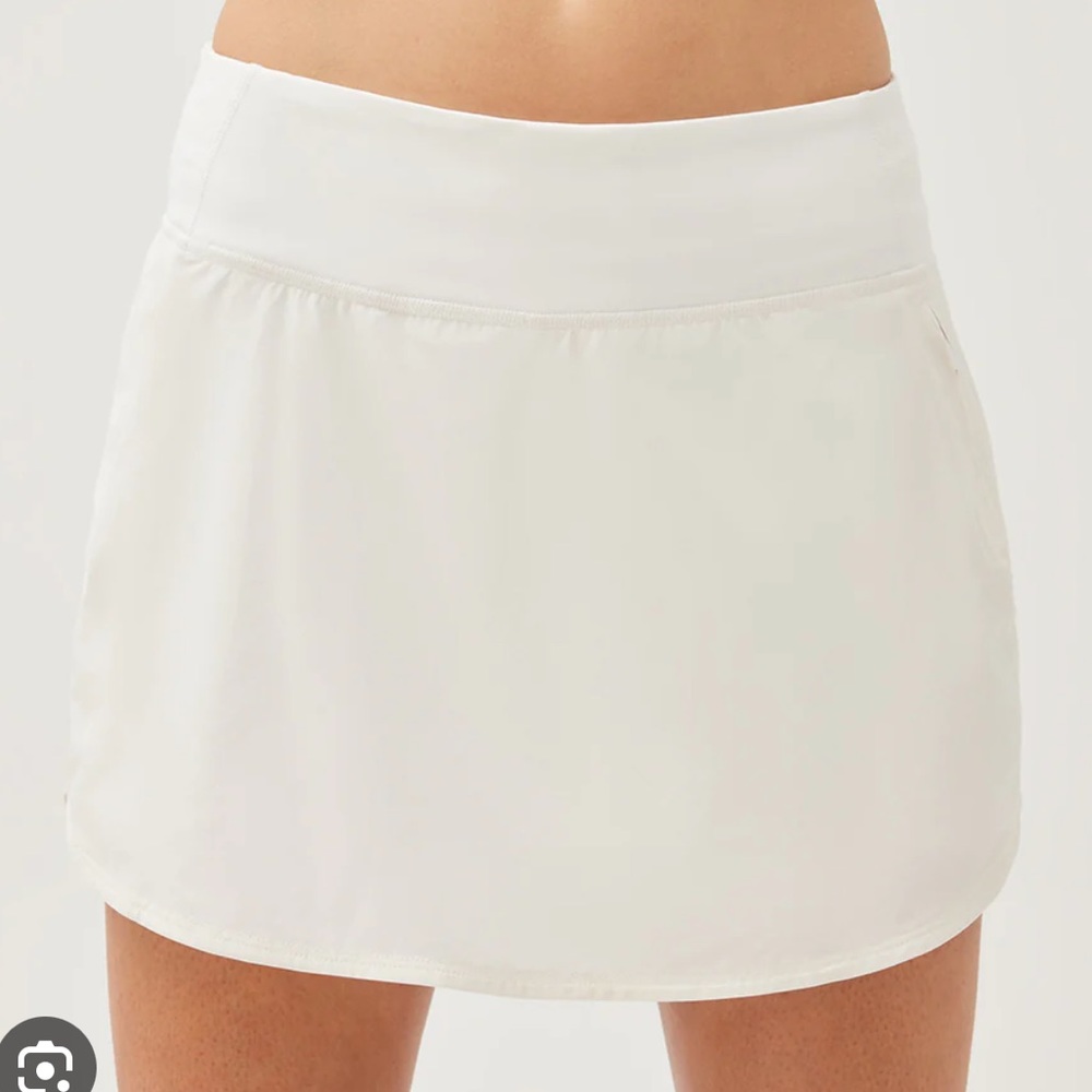 Outdoor Voices Hudson 4” Skort - White